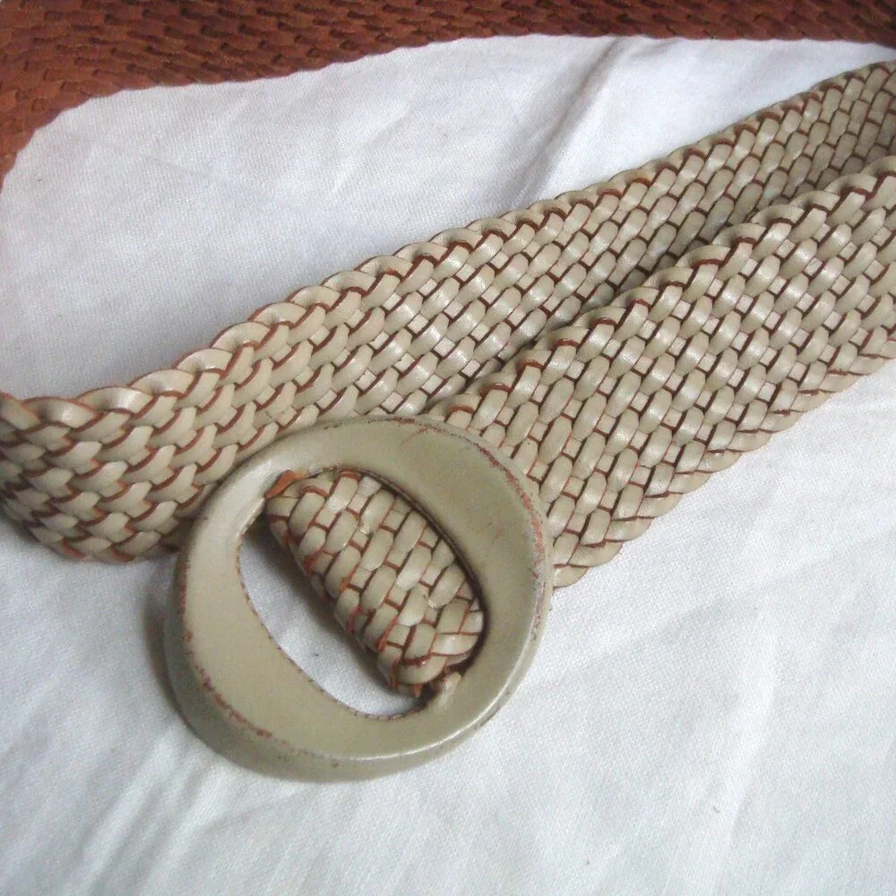 Vintage Italian Woven Leather Chunky Eye Buckle Belt